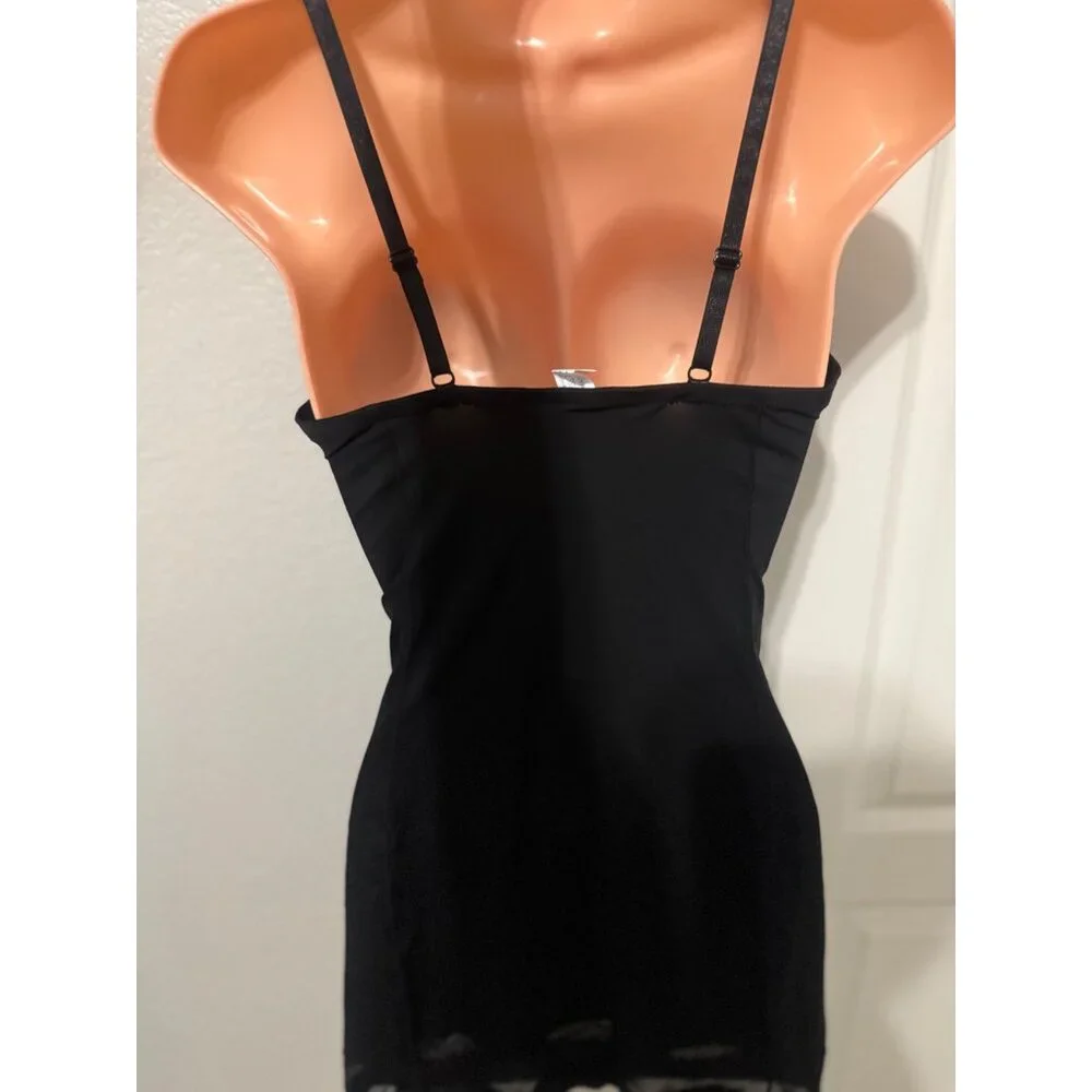 New Black mini dress - Picture 5 of 7